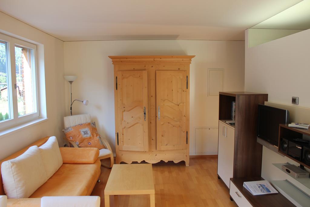 Haus Arosa Lägenhet Pettneu am Arlberg Exteriör bild