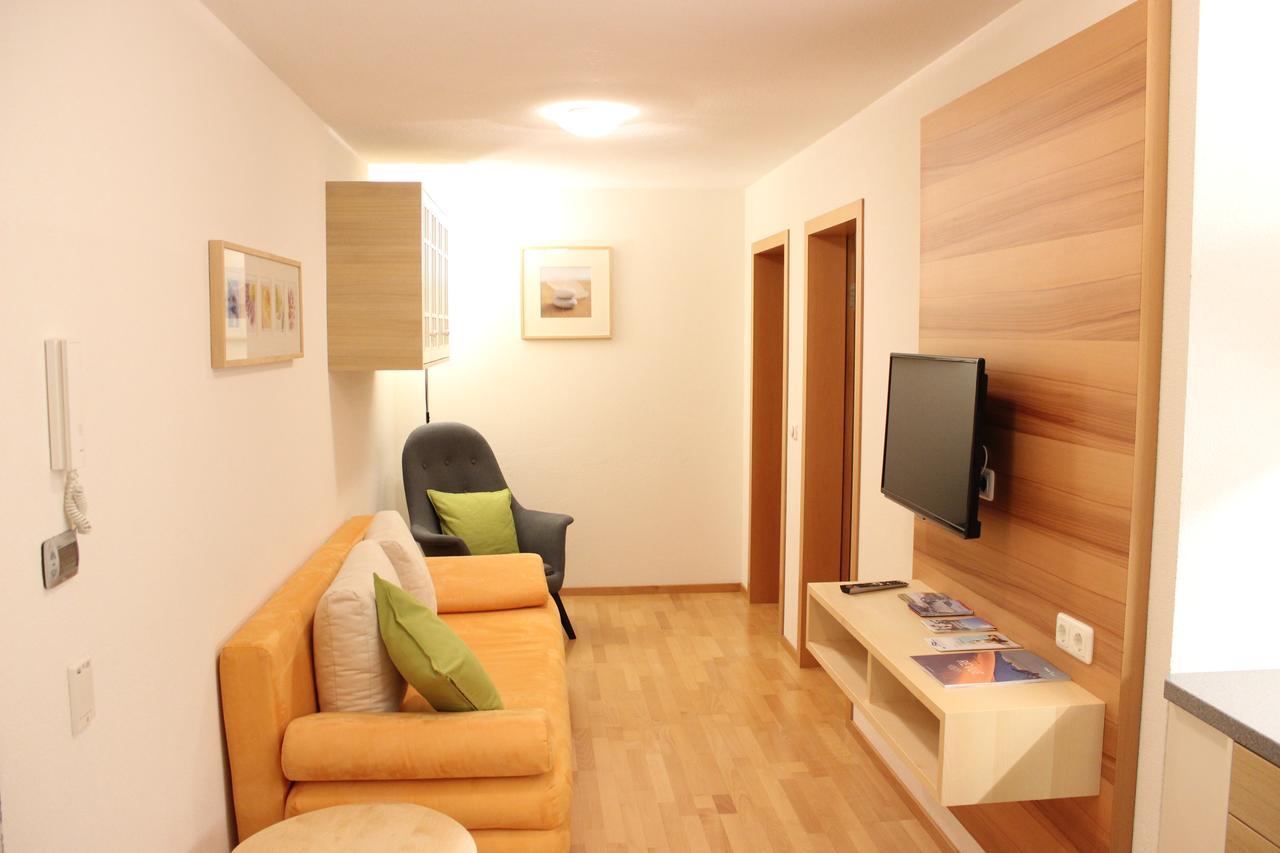 Haus Arosa Lägenhet Pettneu am Arlberg Exteriör bild